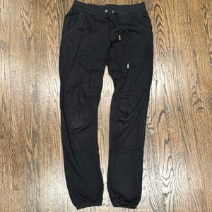 🖤🖤 Juicy Couture Black Joggers